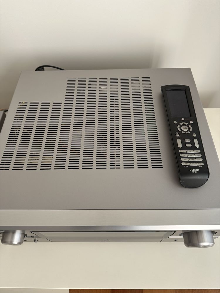 Amplificador Denon AVR-3806 e DVD 2910