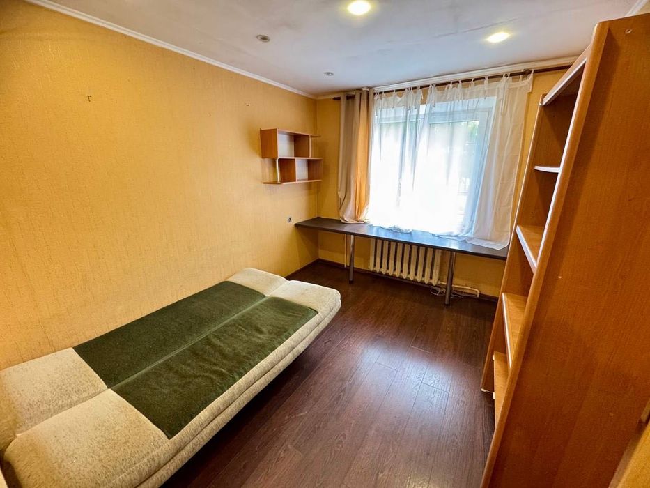 Продам 3к ж/м Перемога, яхт клуб Січ