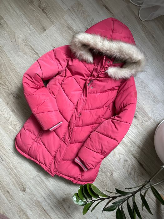 Зимова куртка для дівчинки на 9-12років