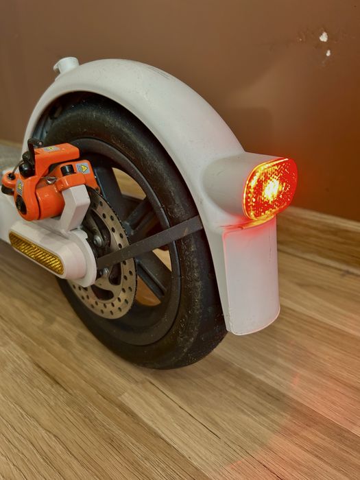 Hulajnoga Xiaomi Mi 3 Bardzo Niski Przebieg