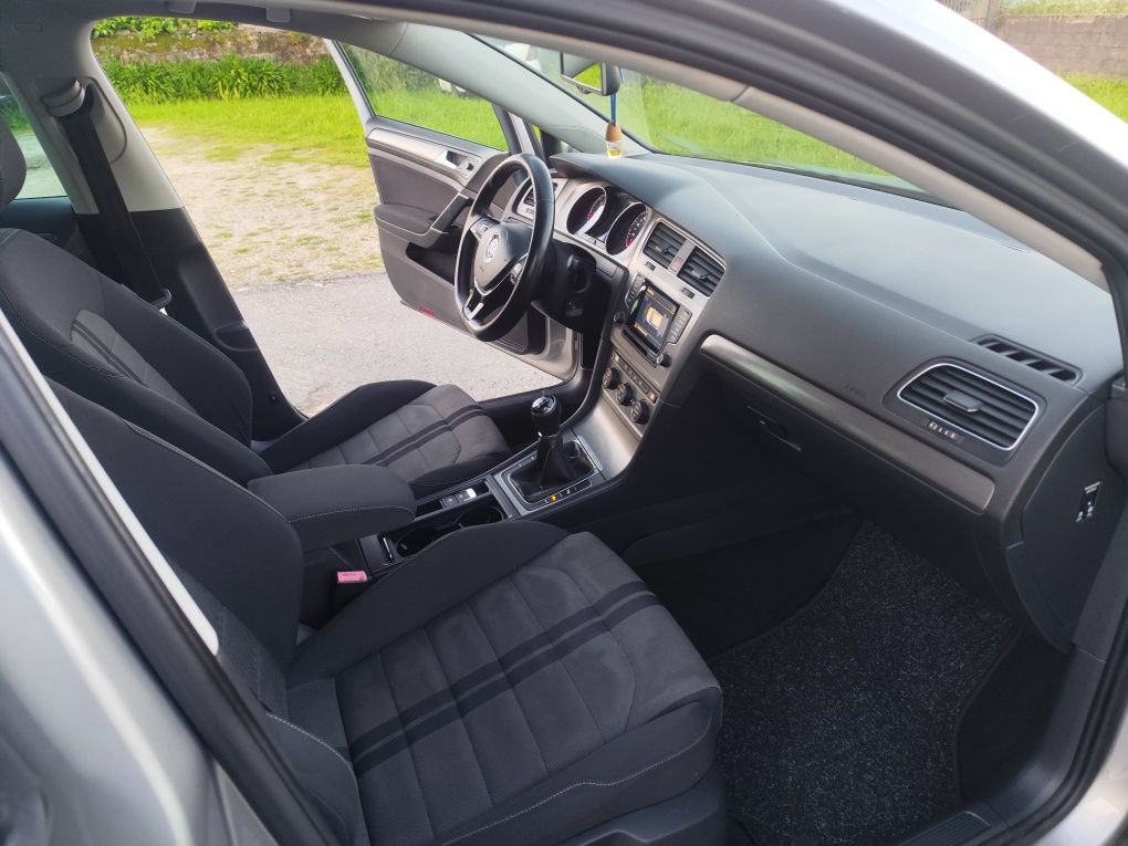 VW Golf 7 1.6TDi Bluemotion