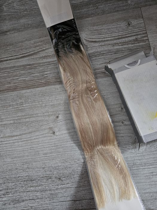 Doczepy włosów , doczepiane włosy , doczepy