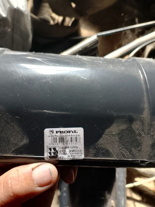 Соединитель жолоба крючки.