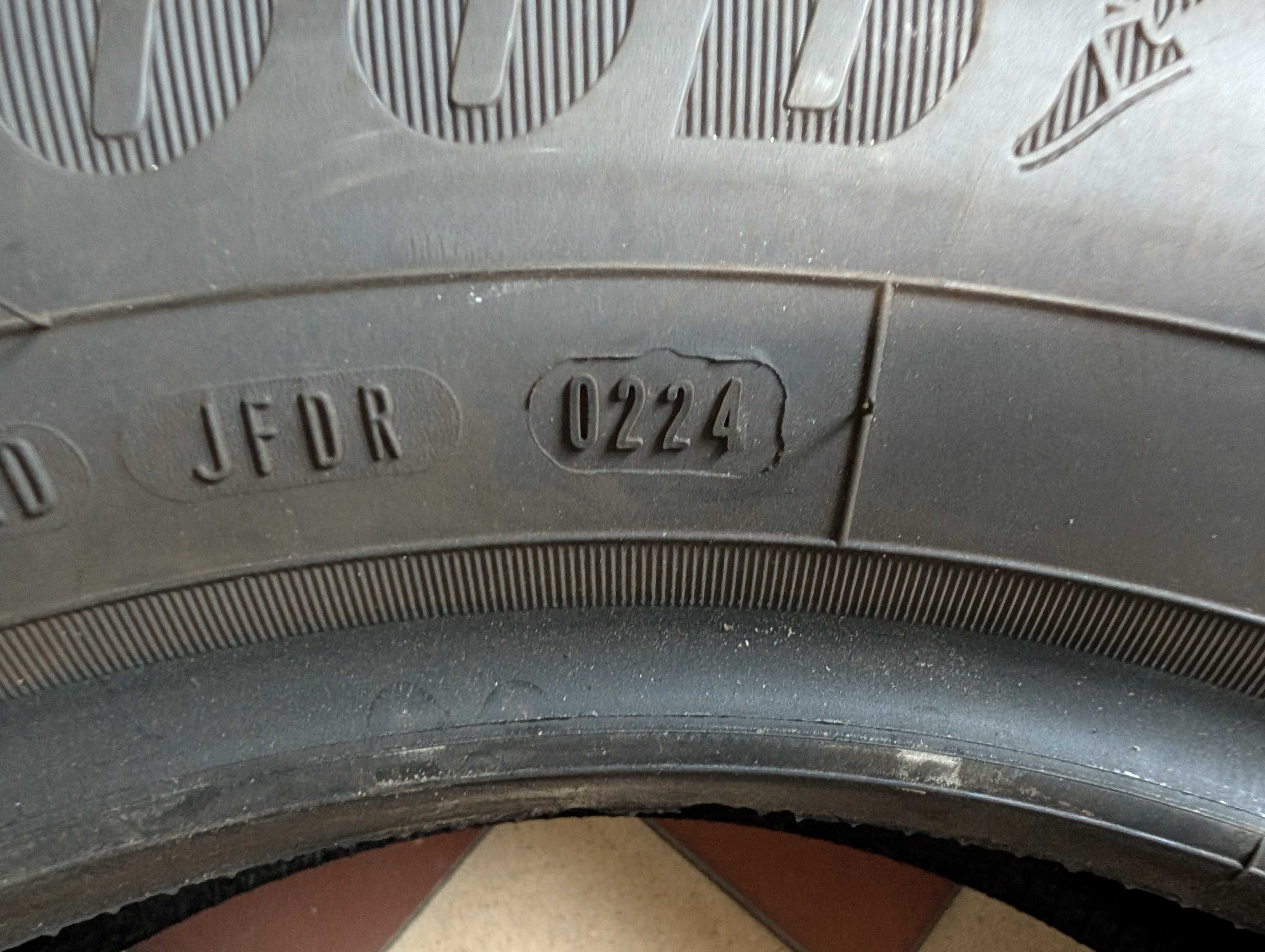 Goodyear EfficientGripPerformance 185/65R15 88H #478&