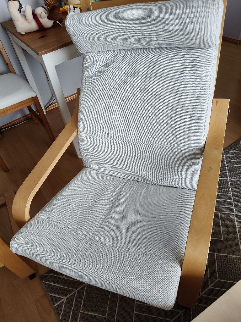 2 fotele IKEA POÄNG – jasnoszare, stan dobry