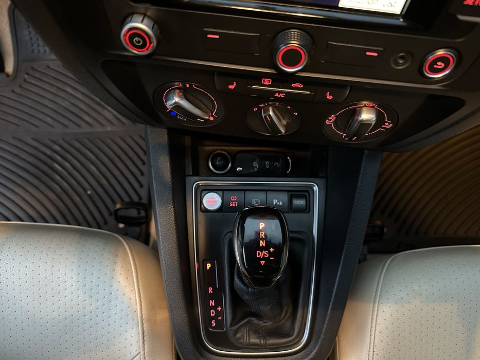 Продам Volkswagen Jetta 6.