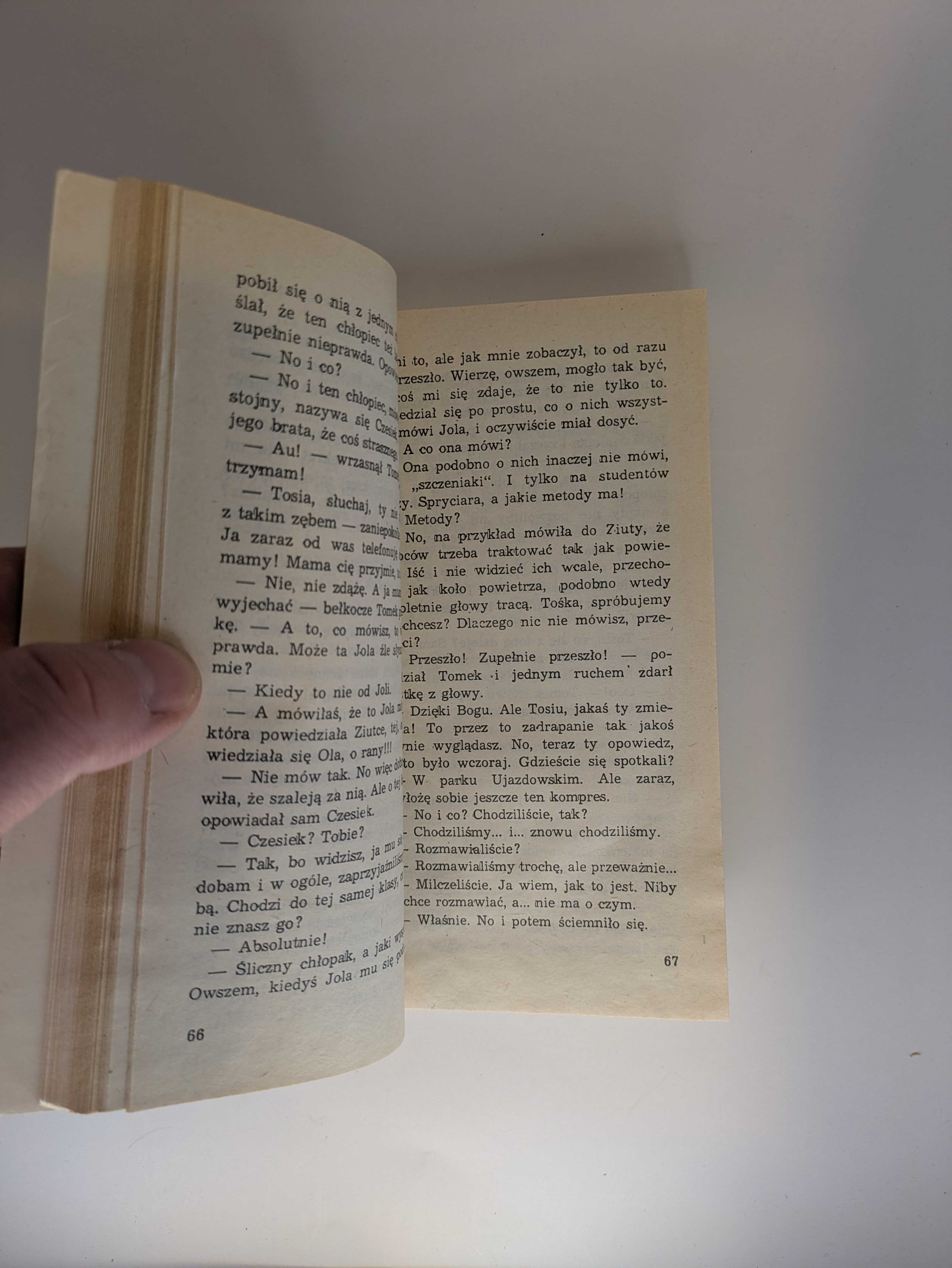 Dziewczyna i chłopak czyli heca na 14 fajerek - H. Ożogowska - 1987 r.