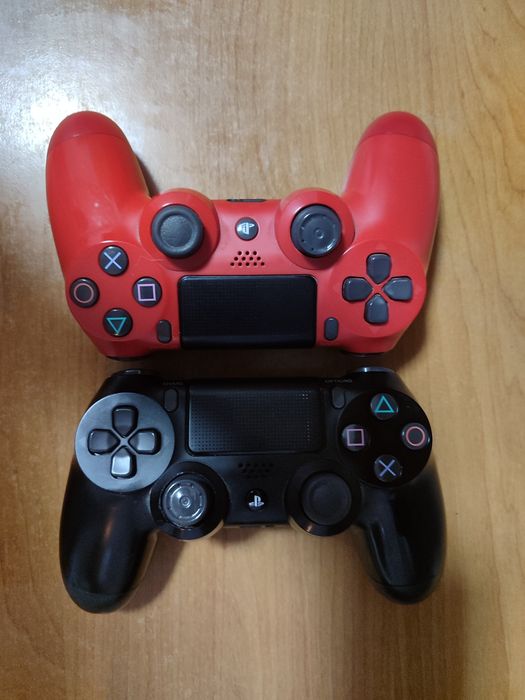 PlayStation 4 pro, в отличном состоянии б/у
