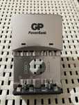 Зарядне для батарейок GP PowerBank