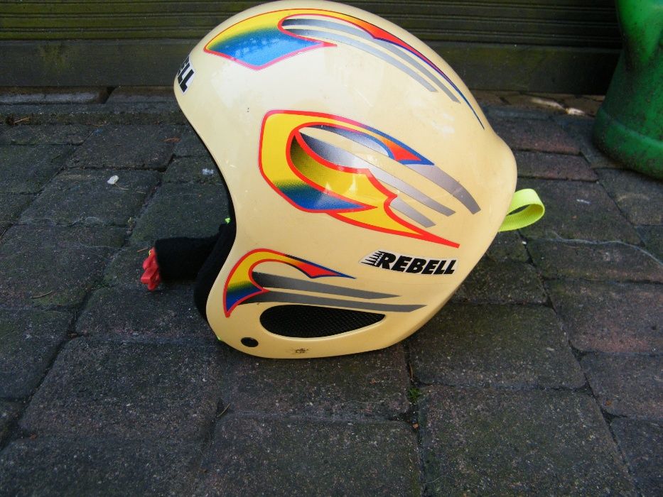 Kask narciarski Rebel