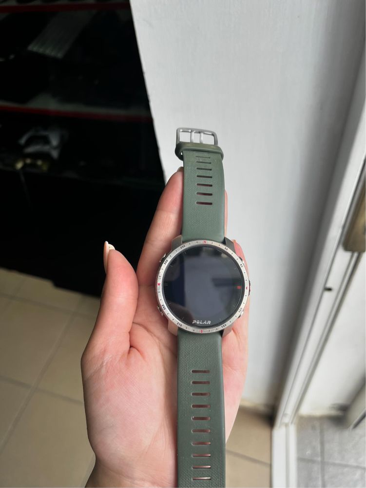 Смарт-годинник Polar Grit X Pro Titan