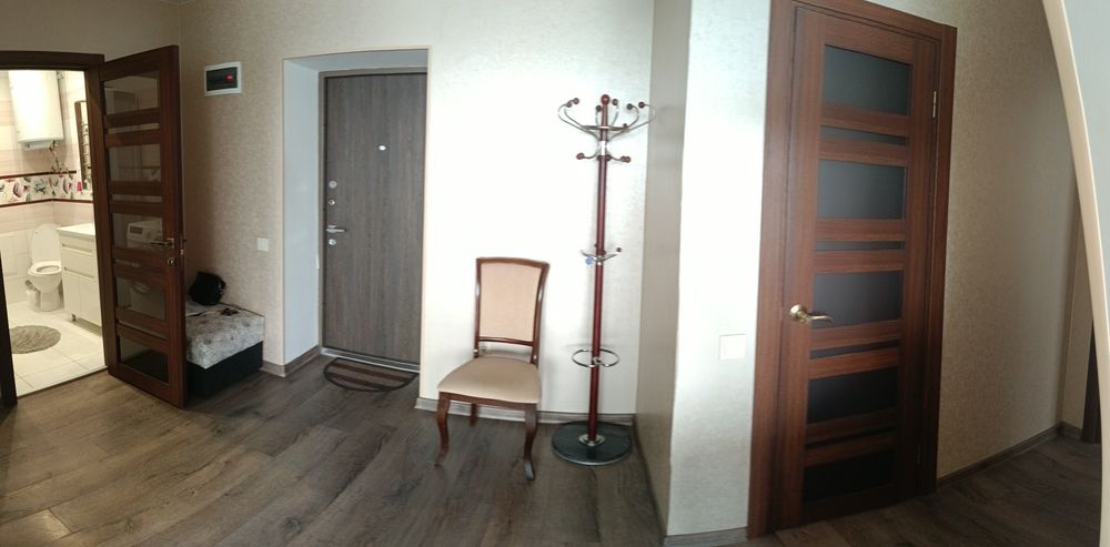 Иванова 20, Сдам посуточно 2 ком. Квартиру (с