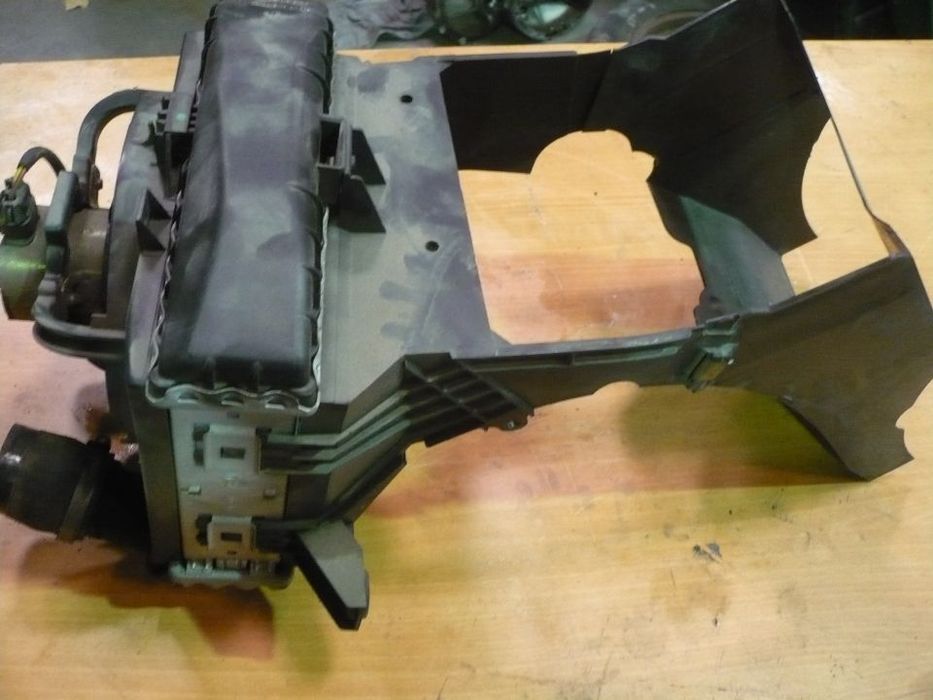 Radiador interccoler + ventoinha+ suporte - Samrt Fortwo 0.7i ( 2006 )