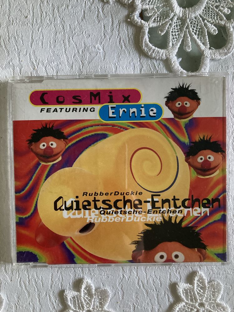 Płyta CD Cosmic Feat. Ernie Quietsche Entchen Single Klasyka