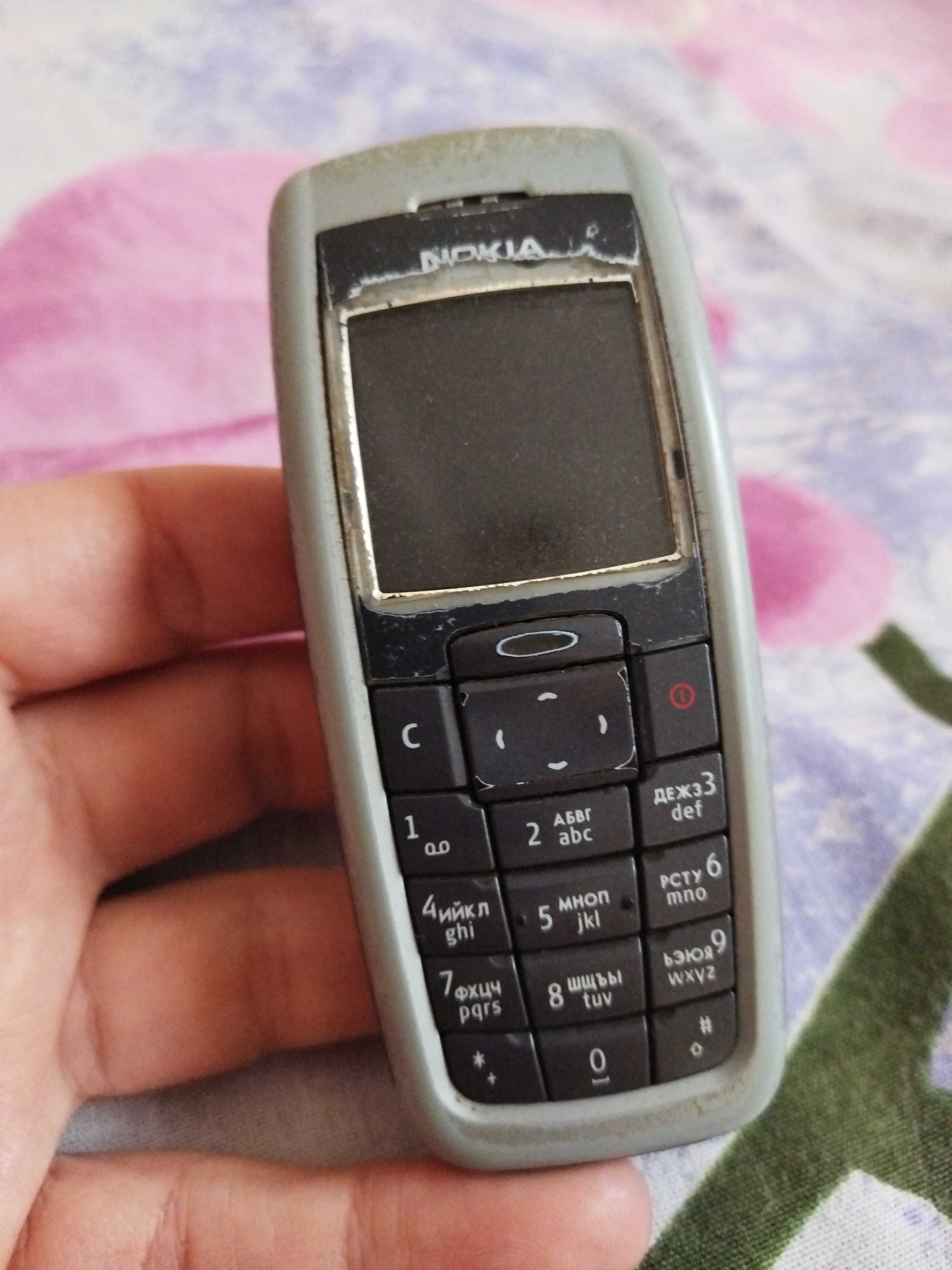 Nokia 2600 Made in Hungary. Хорошо ловит Сеть.