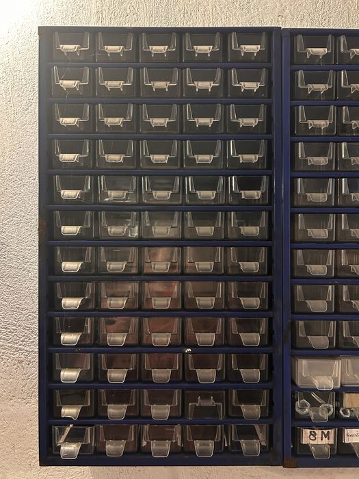 Organizer warsztatowy, szafka na śruby. 60 szufladek
