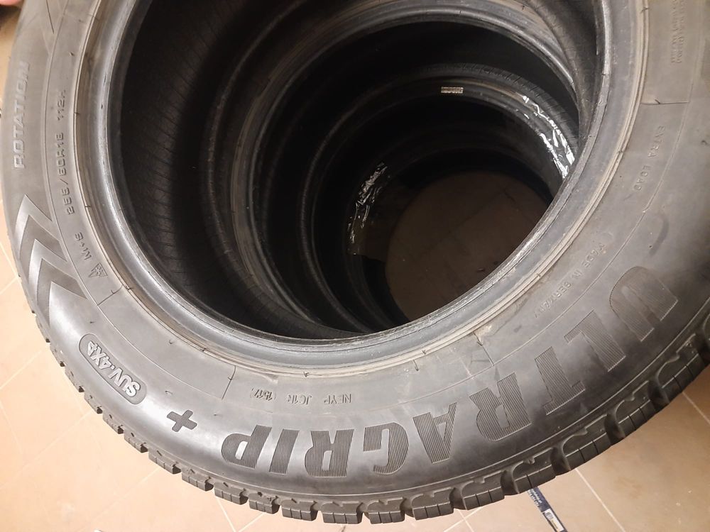 Opony zimowe do SUVa - Goodyear 255/60/18 UltraGrip SUV 4x4