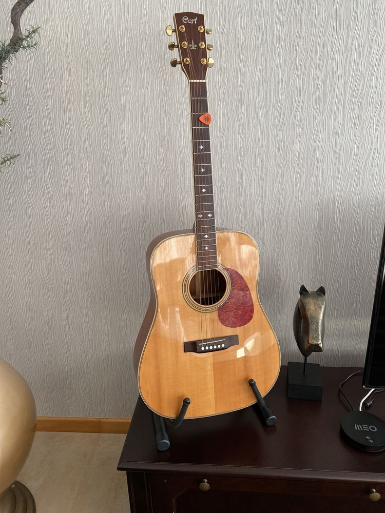 Guitarra Cort 500