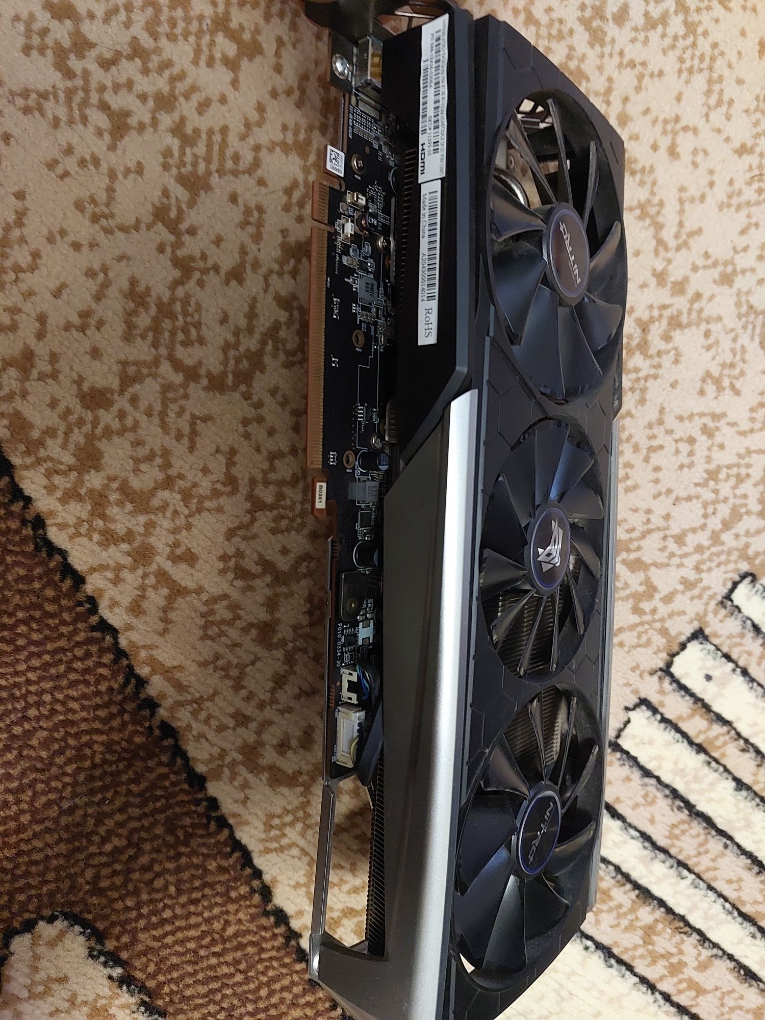 Sapphire nitro + 5700xt