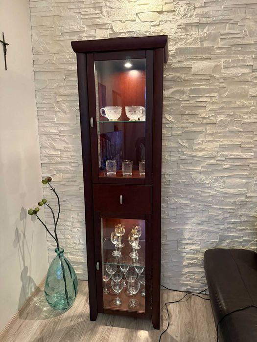 Meble salon komplet: komoda, słupek i szafka pod TV