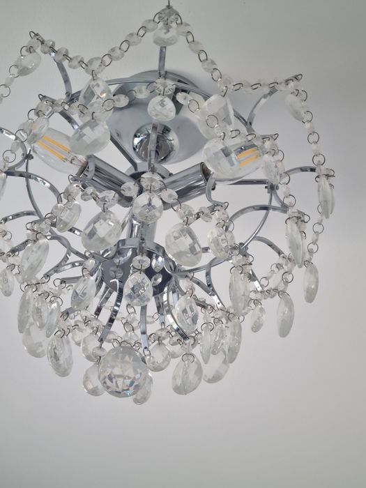 Żyrandol srebrny z kryształkami