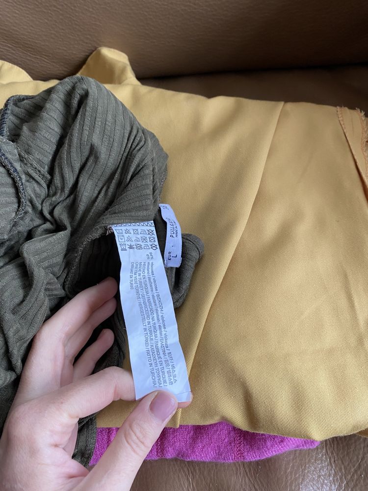 Продам Базовий комбінезон в рубчик на запах з кюлотами Pull&Bear