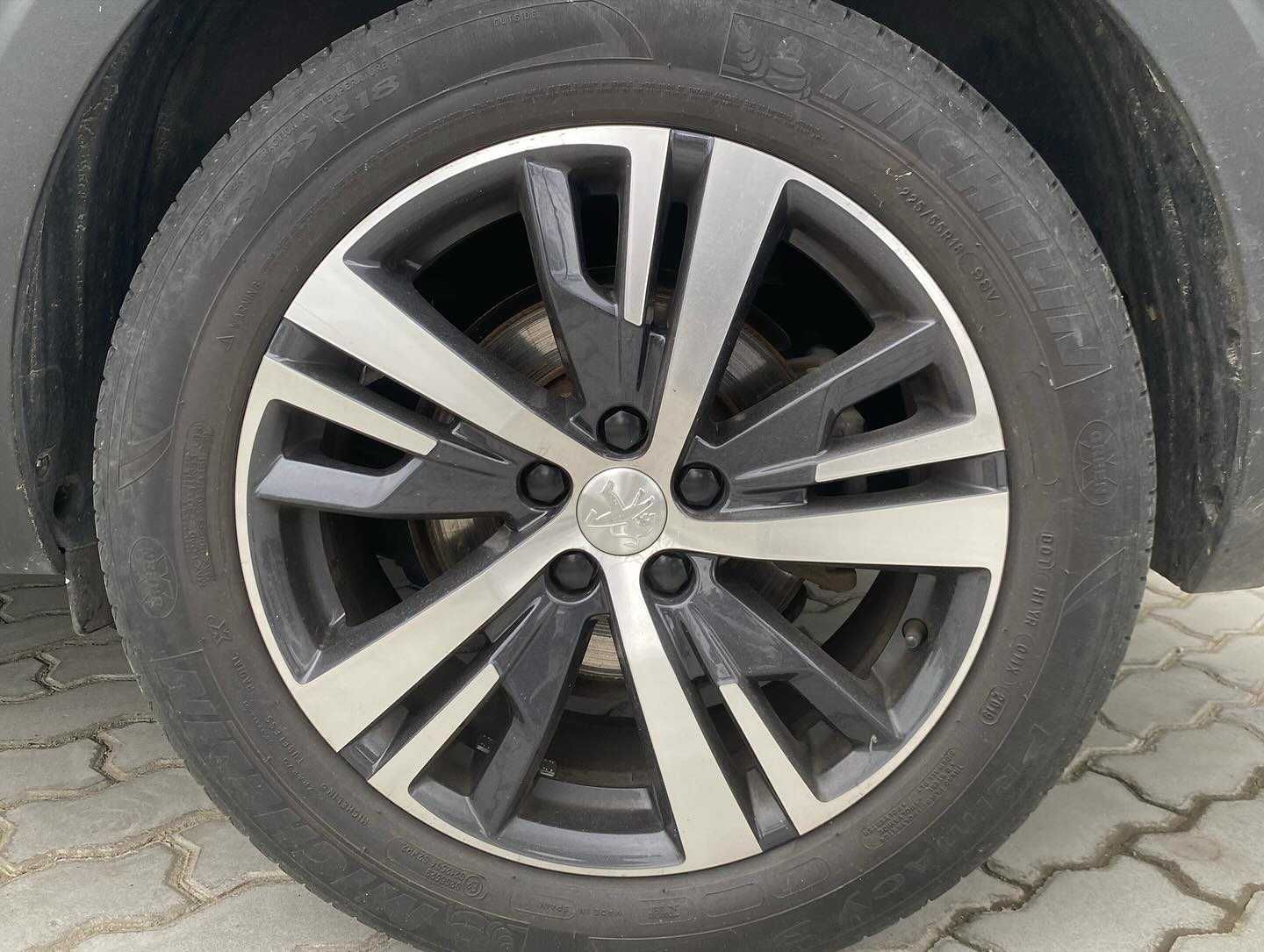 Peugeot 5008 GT Line- Excelente Estado (Gasolina)
