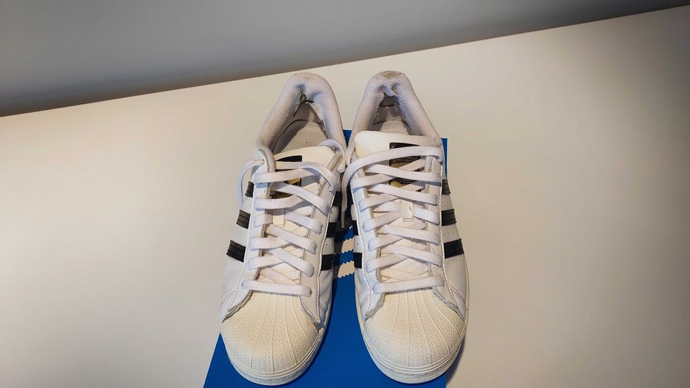 Buty Adidas Superstar Originals rozm. 42 , rozm .8