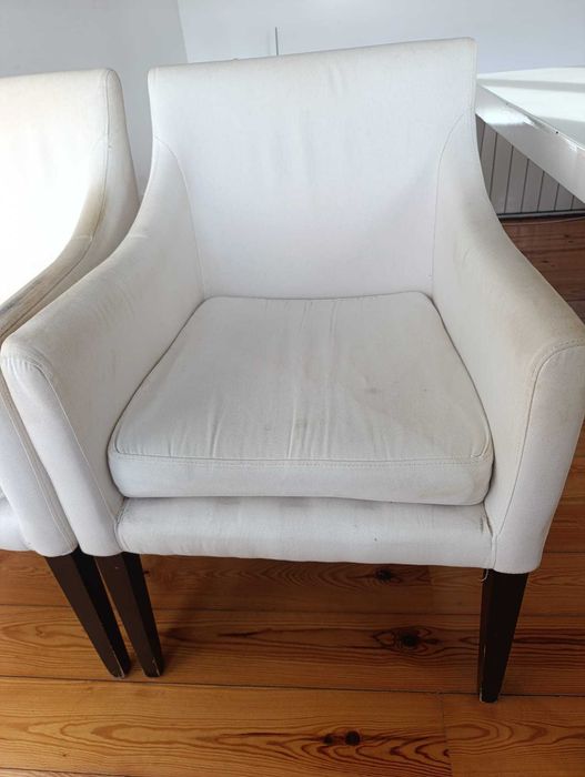 2 Poltronas brancas