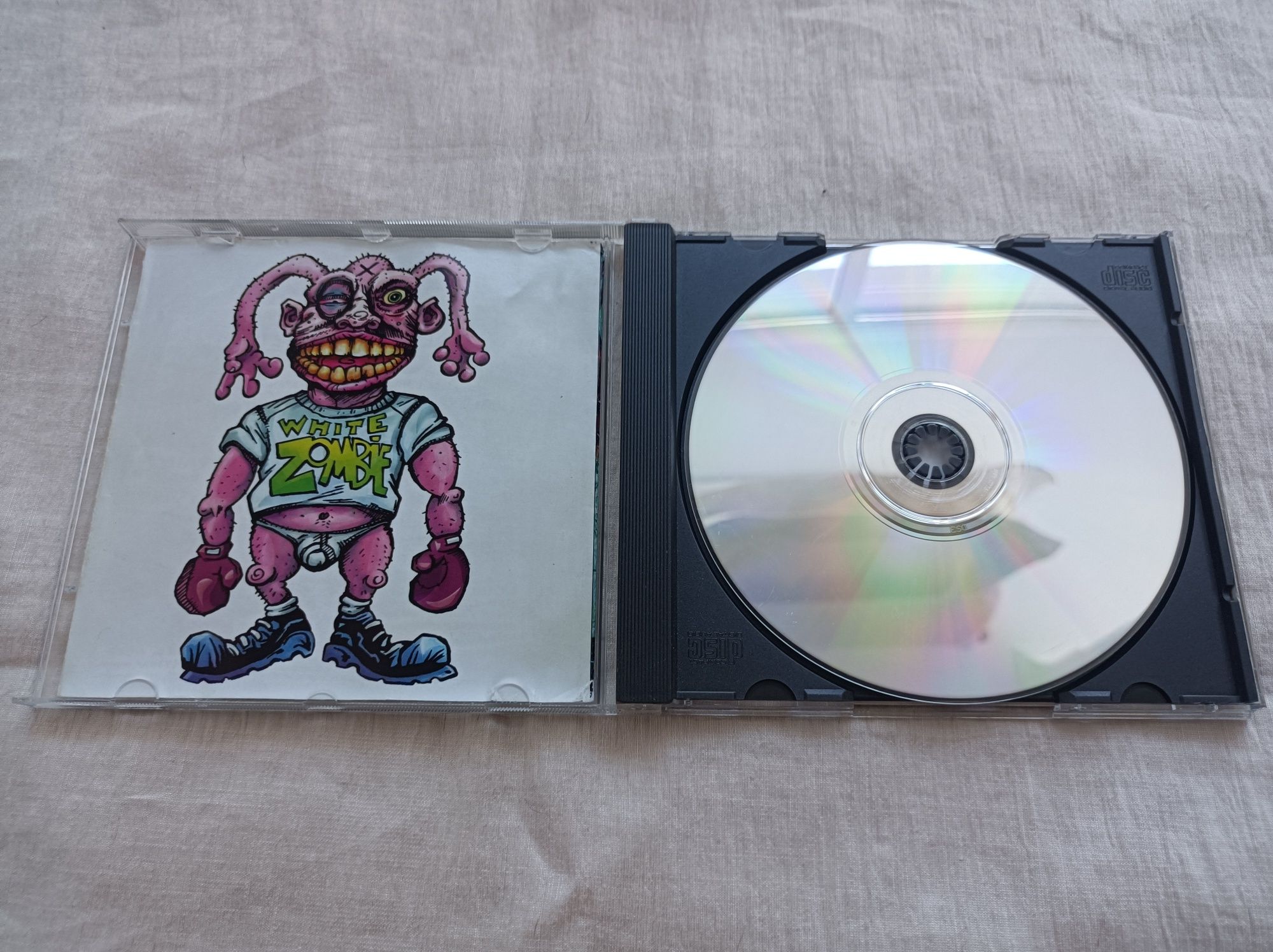 CD White Zombie, Astro-creep: 2000