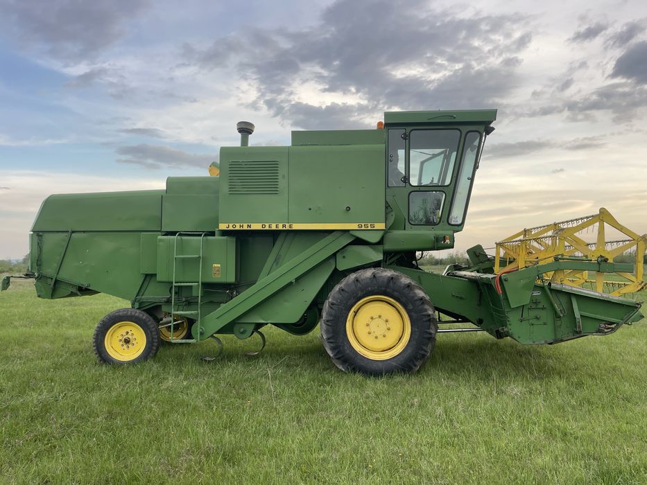 Комбайн John Deere 955  свіжопривезений