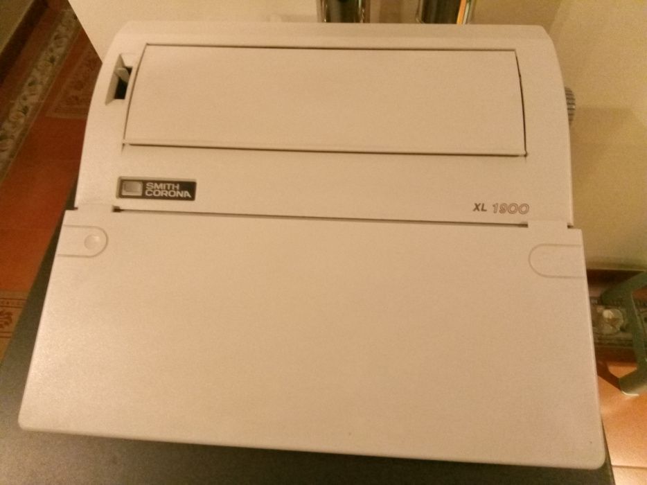 Máquina de escrever Smith Corona