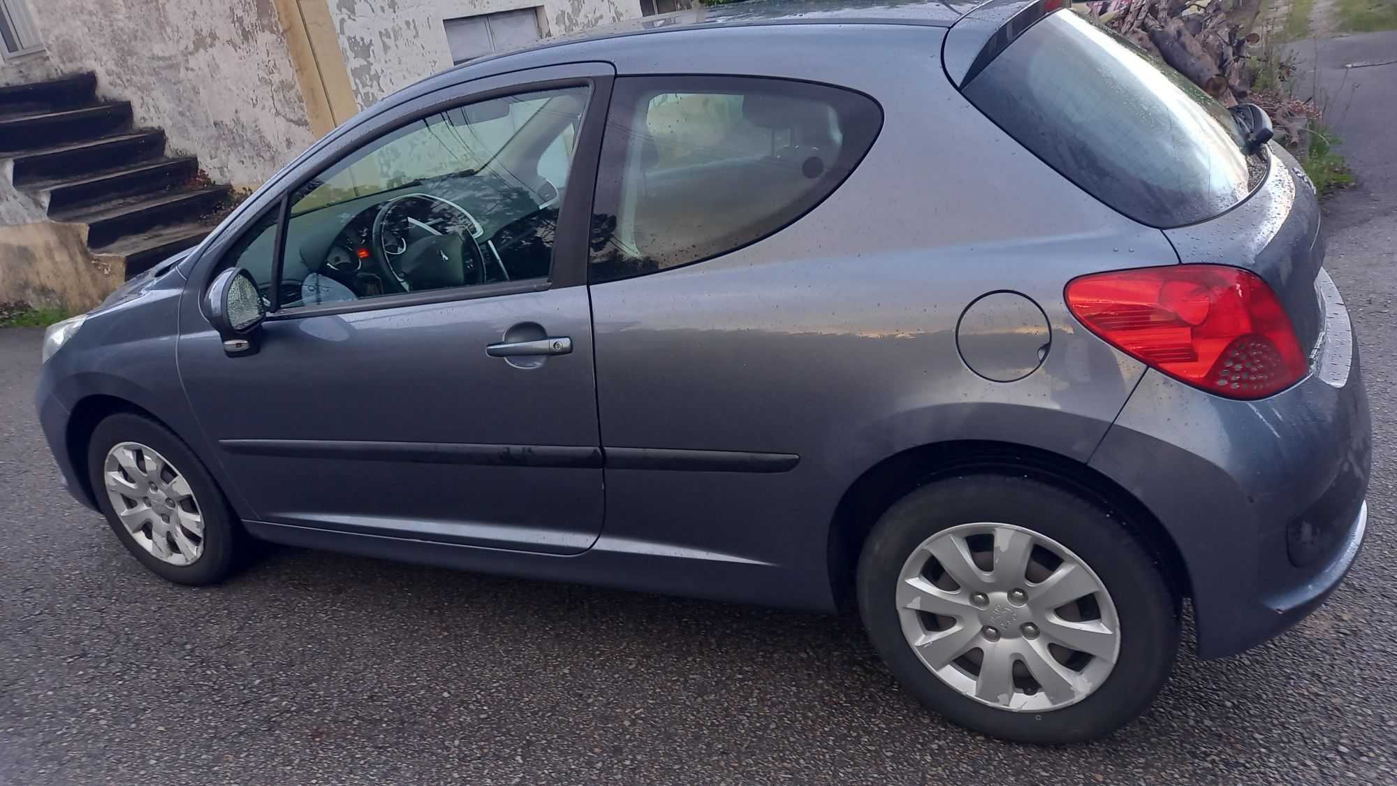 Peugeot 207, de 2008