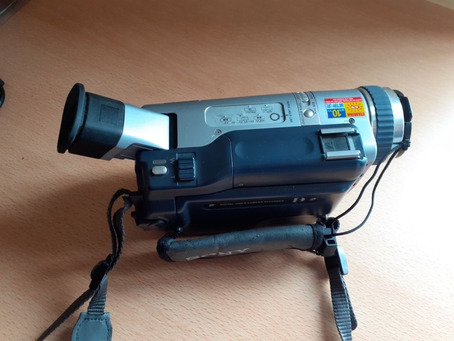 Handycam Sony TRV 230E-Câmara de Video Digital Hi8-