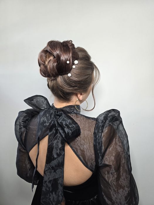 Mobilna Fryzjerka/stylistka fryzur