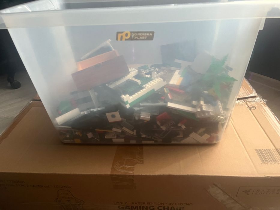 Pudełko klocków LEGO