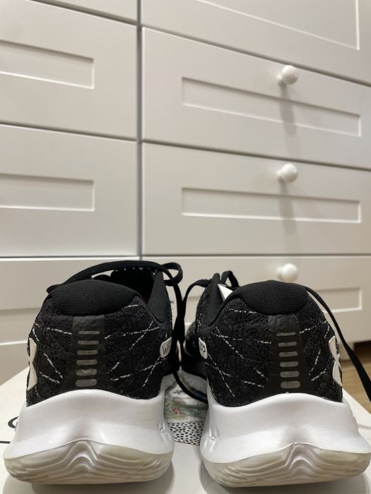 Under armour взуття для бігу.