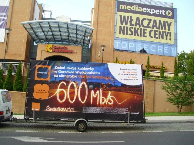 Reklama mobilna, przyczepa reklamowa, mobilny billboard Gorzów Wlkp.