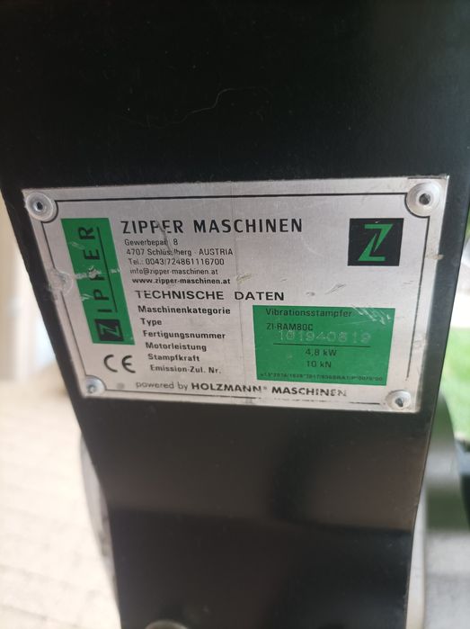 Skoczek zipper ZI RAM80C