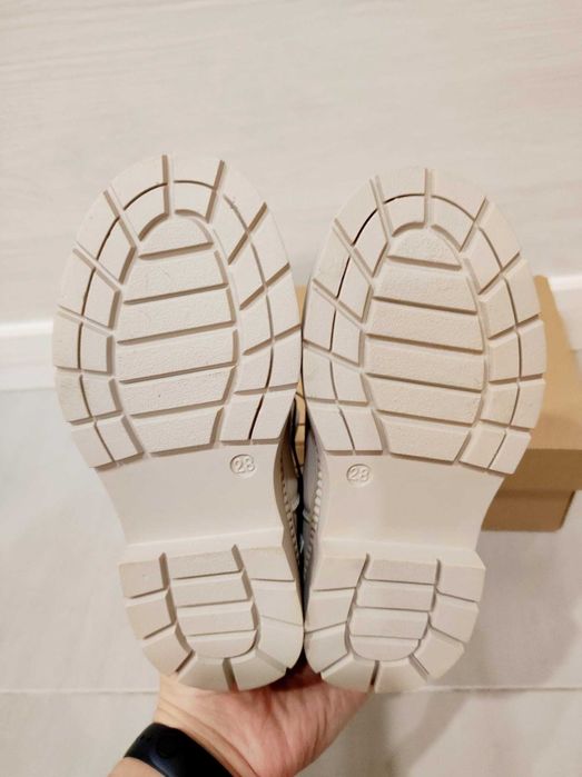 Botas criança (menina) - NOVAS