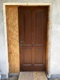 Drzwi drewniane zewnetrzne tymczasowe na budowe
