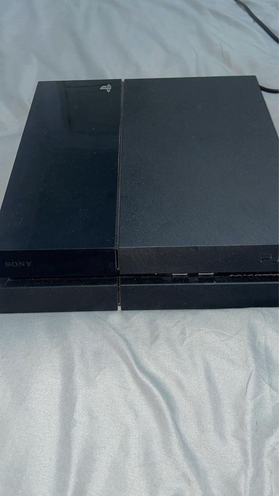 PS4 slim como novo