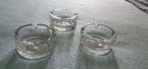 Cinzeiros 3x2€  .