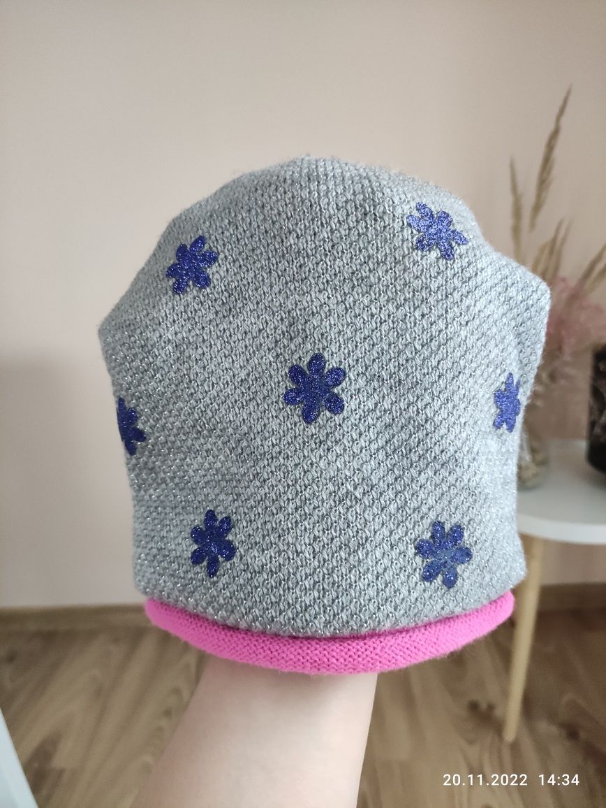 Nowa szara czapka dla dziewczynki na 2 -4 latka