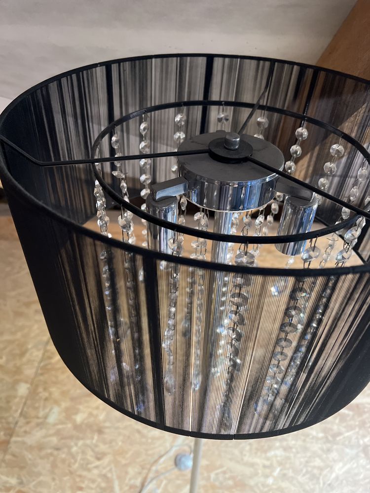 Lampa podłogowa z kryształami