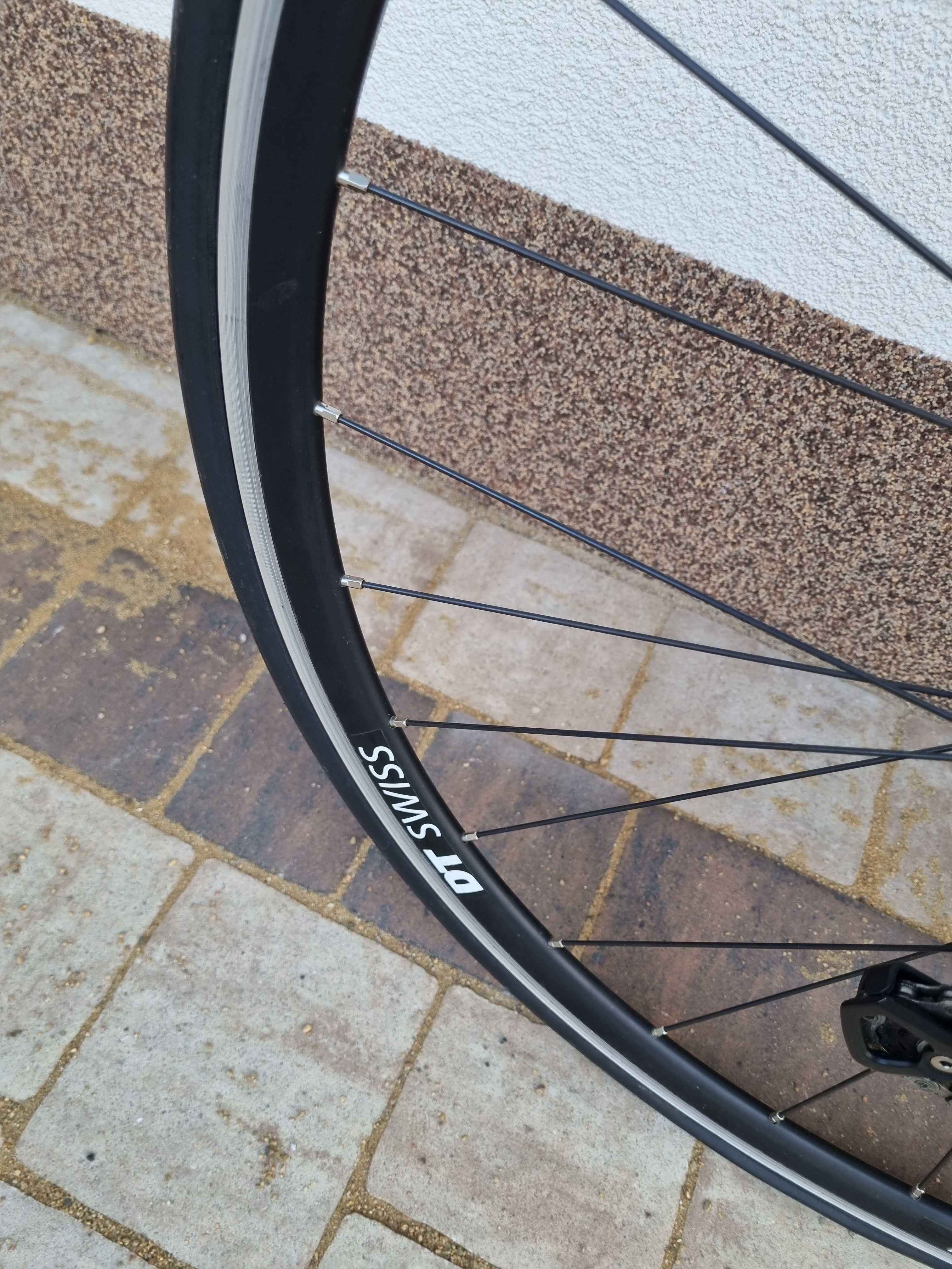 Szosa CUBE Aerium 59cm ultegra