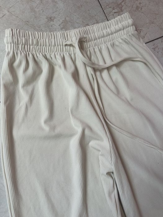 Штани палаццо бежеві xs