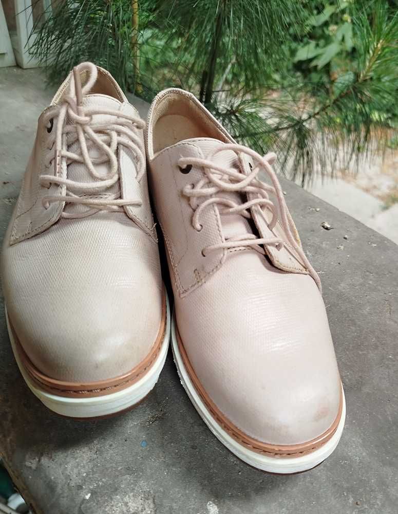 Półbuty CLarks rozm.38