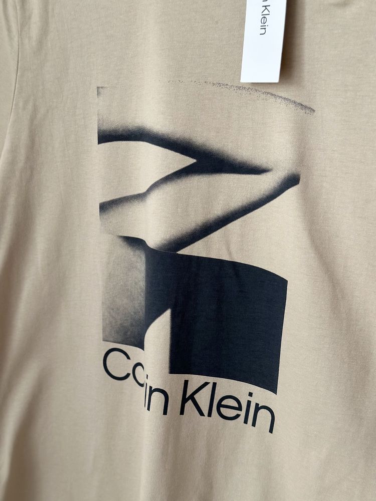 Оригінал! Футболка Calvin Klein, розмір S