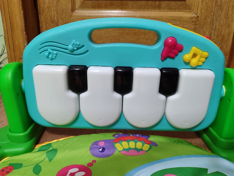 Розвиваючий килимок піаніно для немовлят